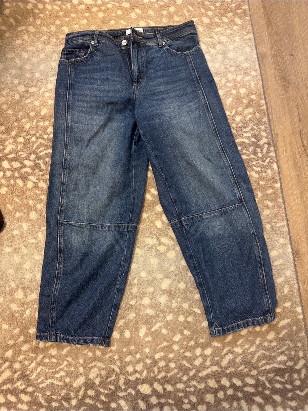 The Loft Barrel Jeans sz 28 petite